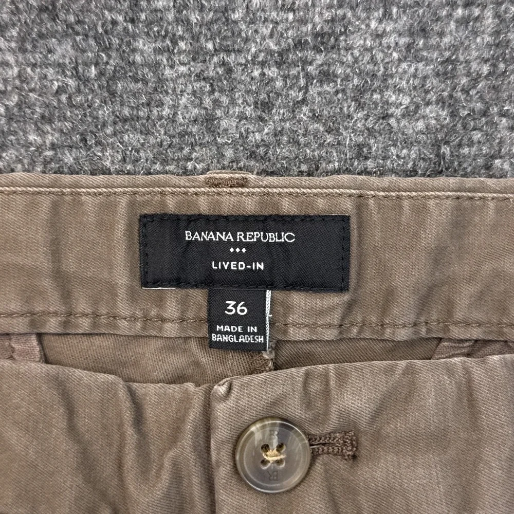 Banana Republic ask accepted